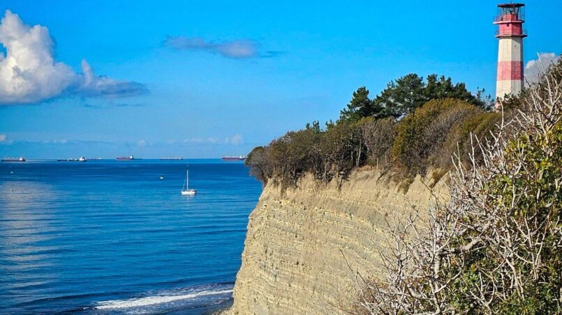 маяк в Геленджике черное море